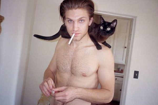 man crush monday mannen met katten