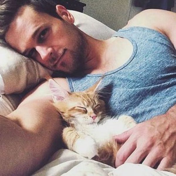 man crush monday mannen met katten