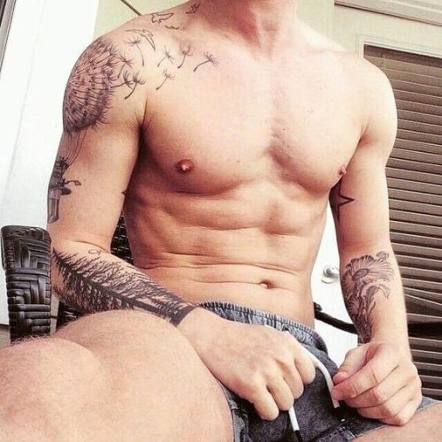 man crush monday mannen met tatoeages